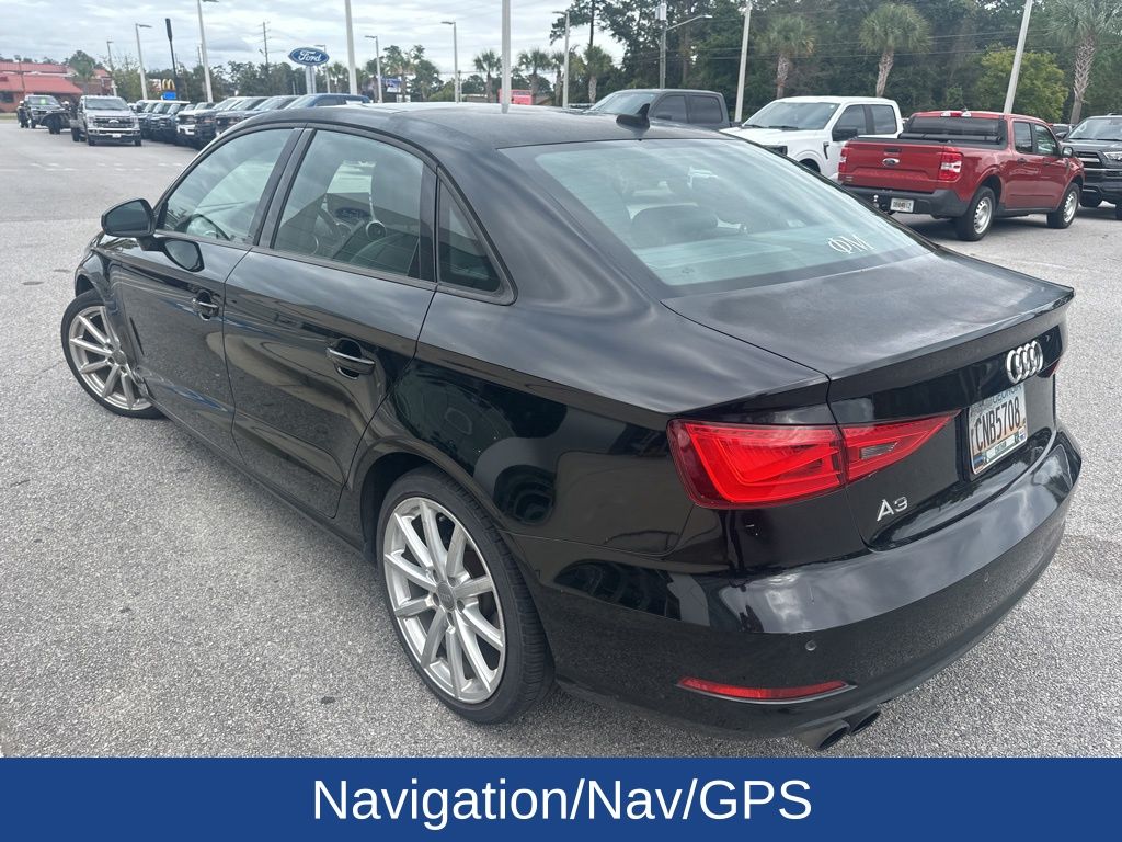 2016 Audi A3 1.8T Premium photo 4