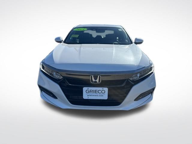 2019 Honda Accord Sport photo 2