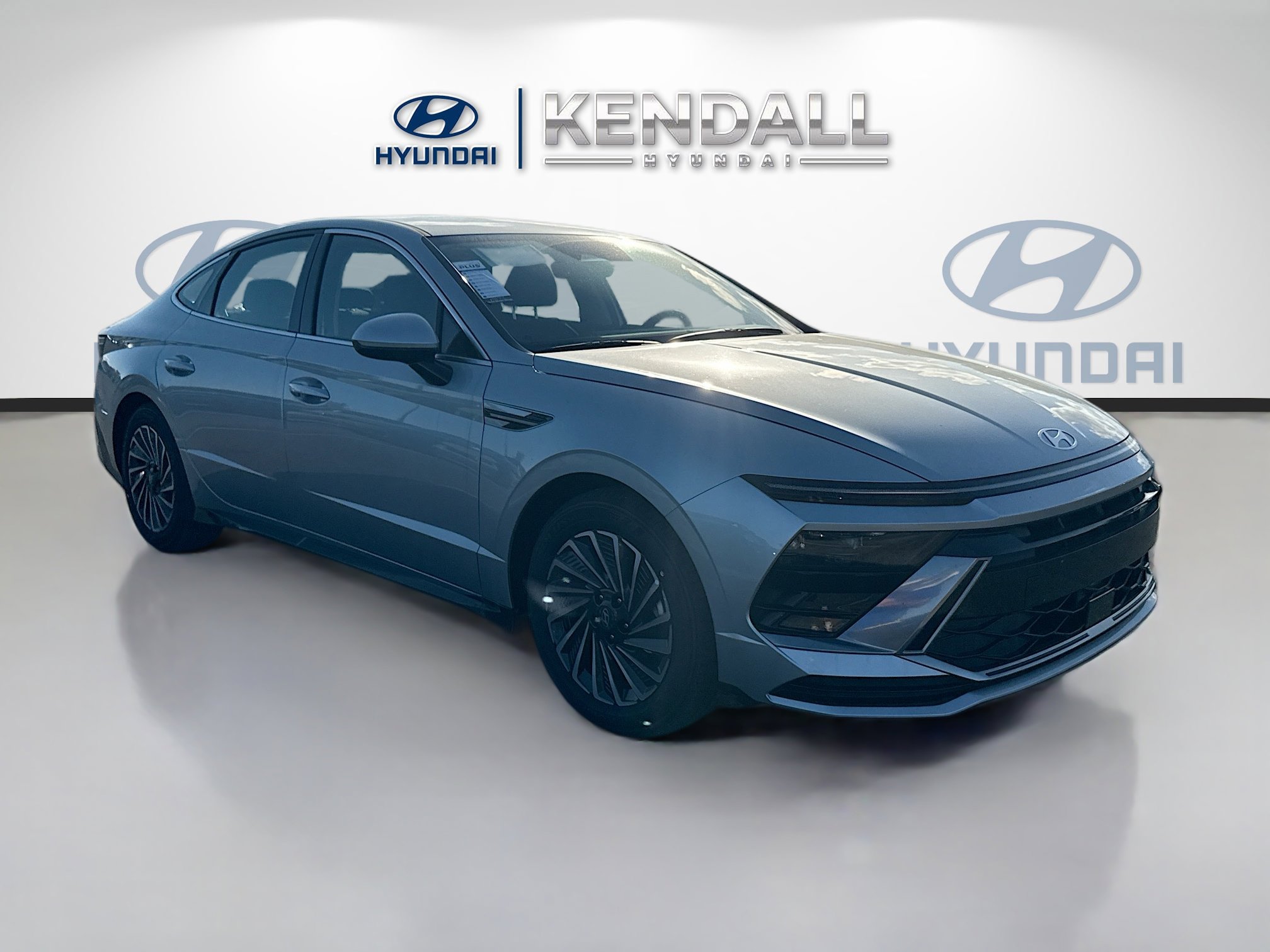 2025 Hyundai Sonata Hybrid SEL's photo