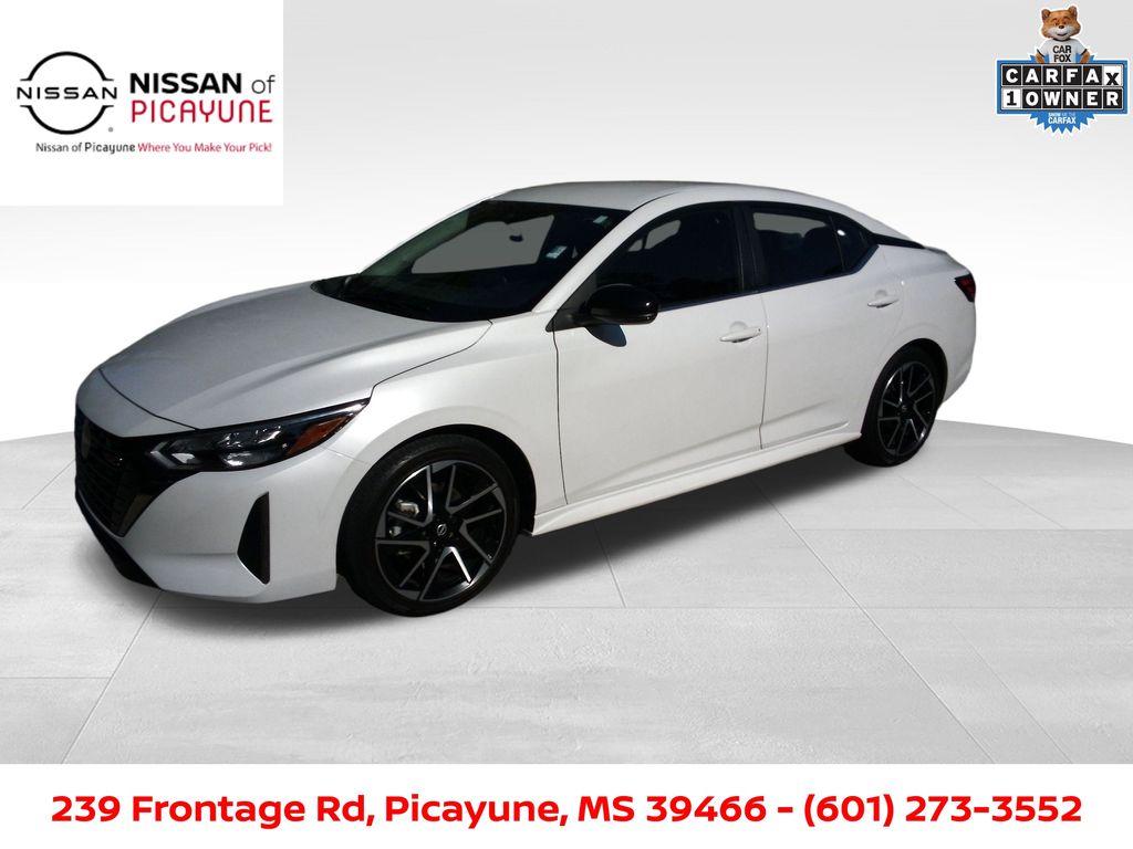 2025 Nissan Sentra SR's photo