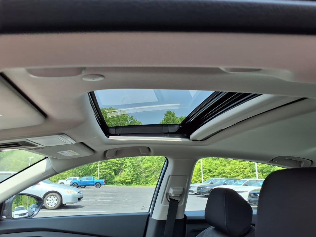 2025 Honda Accord SE photo 9