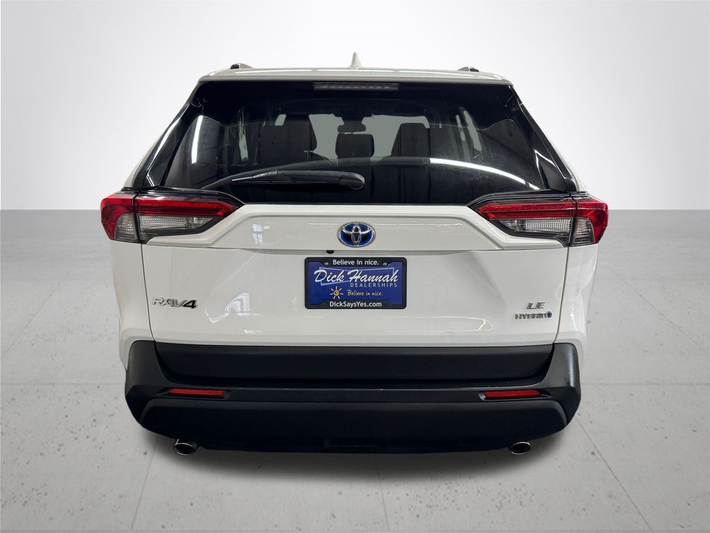 2023 Toyota RAV4 Hybrid LE photo 3
