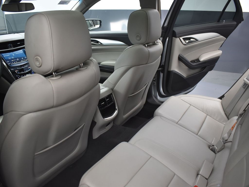 2018 Cadillac CTS Base photo 12
