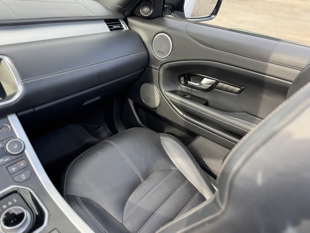 2017 Land Rover Range Rover Evoque HSE Dynamic photo 13