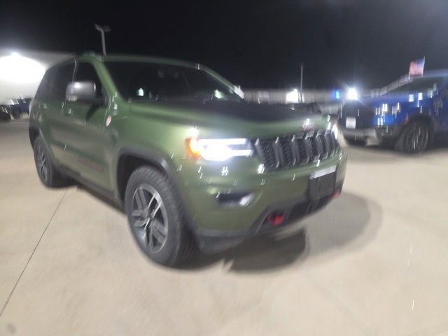 2019 Jeep Grand Cherokee Trailhawk photo 3