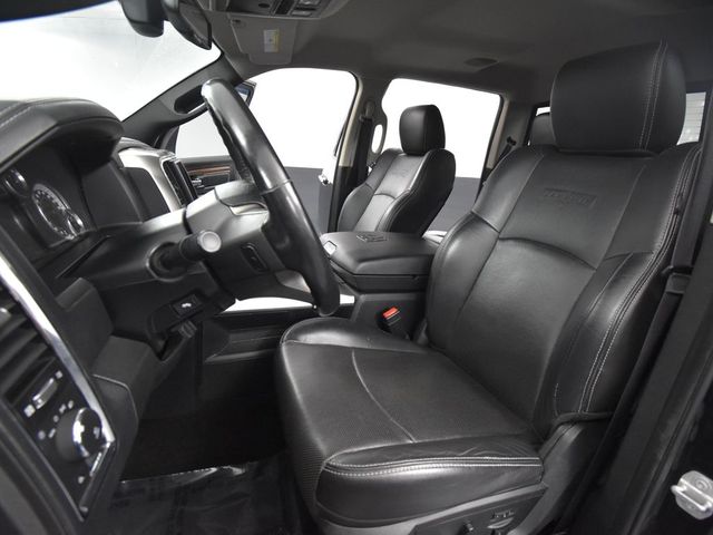 2016 Ram 1500 Laramie photo 18