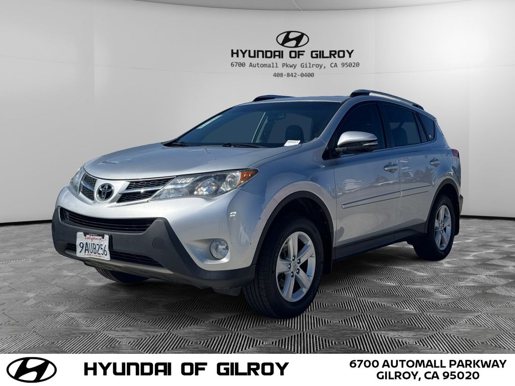 2013 Toyota RAV4 XLE