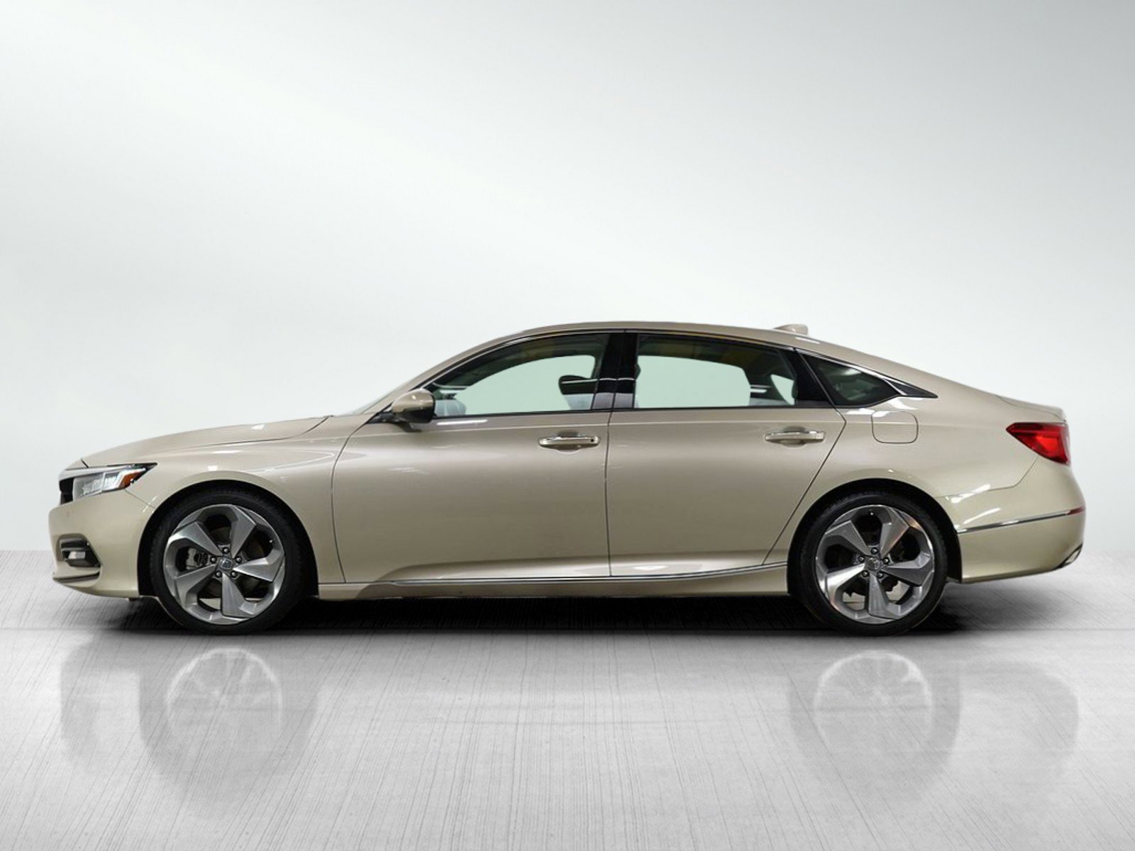 Used 2018 Honda Accord Touring with VIN 1HGCV1F90JA004458 for sale in Burnsville, Minnesota