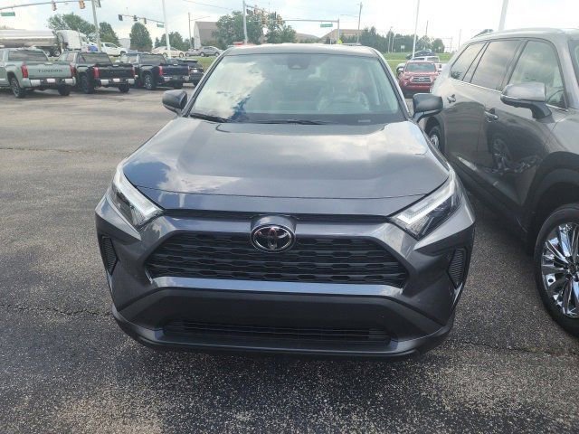 2025 Toyota RAV4 LE photo 2