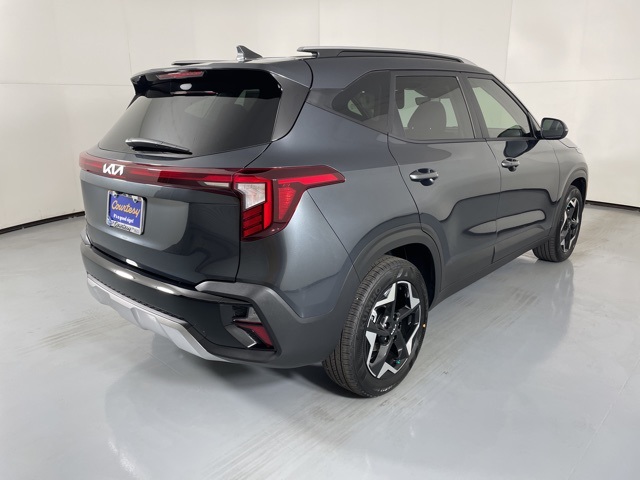 2026 Kia Seltos S photo 8