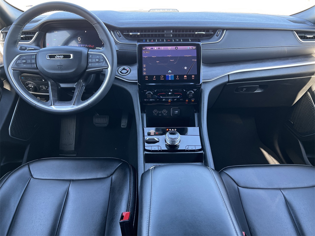 2024 Jeep Cherokee Limited 4xe photo 2