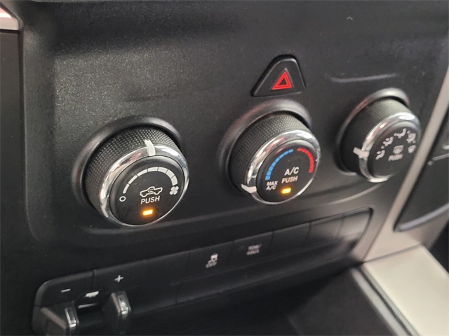 2014 Ram 1500 Express photo 16