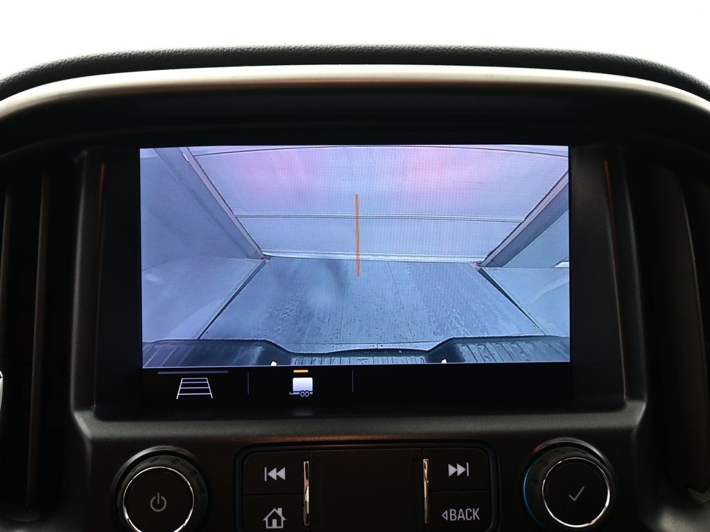 2022 Chevrolet Colorado Z71 photo 3