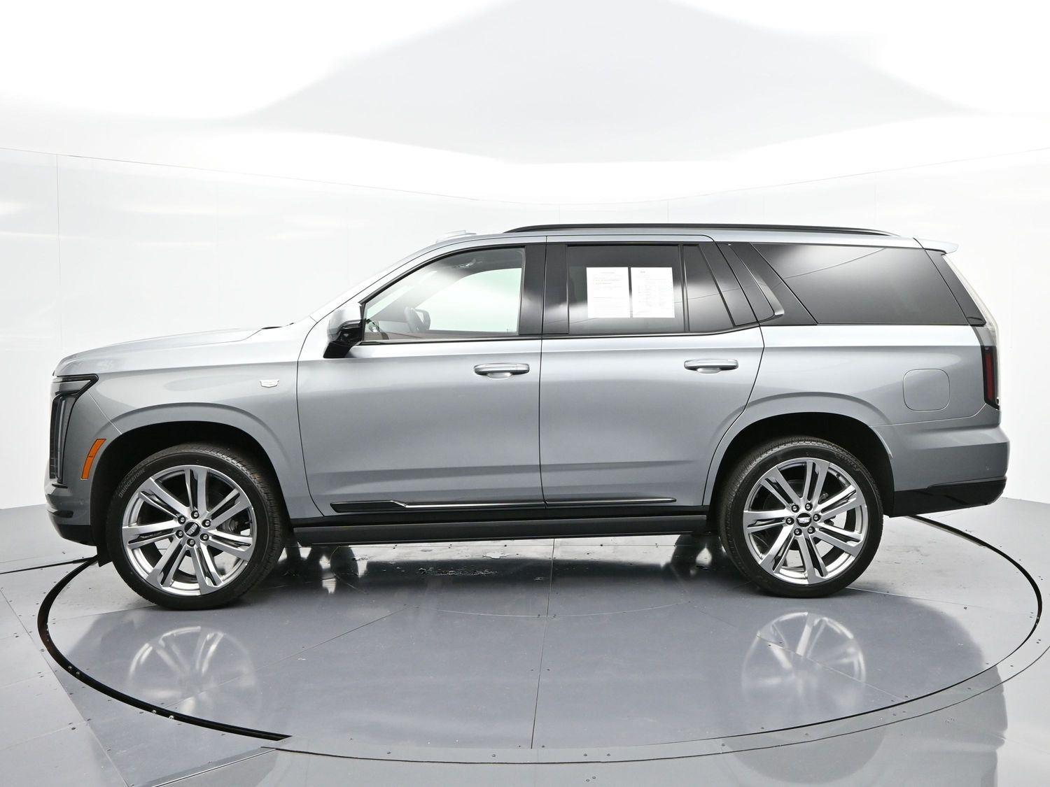 2025 Cadillac Escalade Sport photo 4