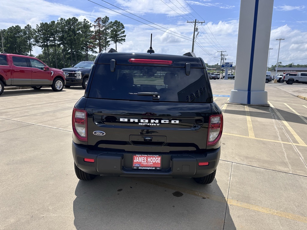 2025 Ford Bronco Sport Outer Banks photo 3