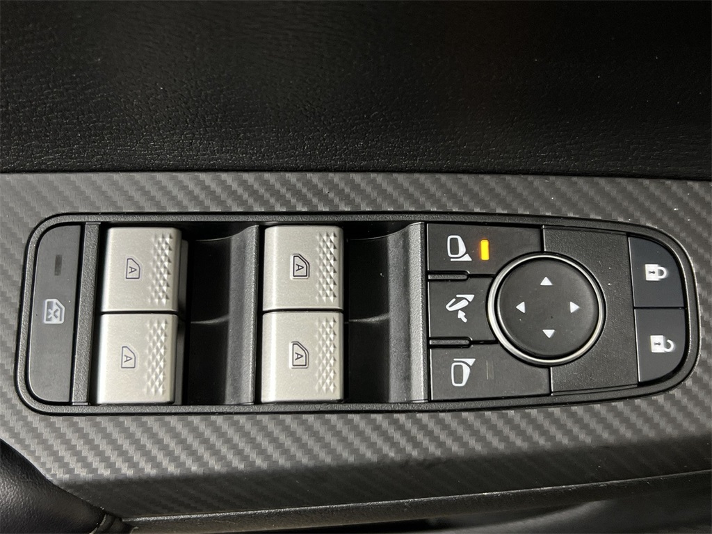 2024 Mitsubishi Outlander SE Ralliart photo 14
