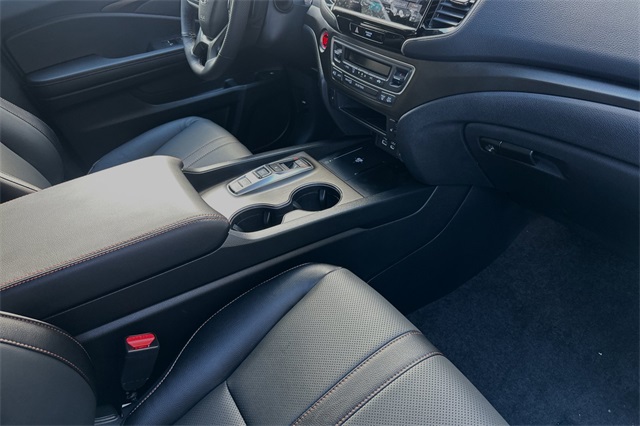 2025 Honda Ridgeline TrailSport photo 13
