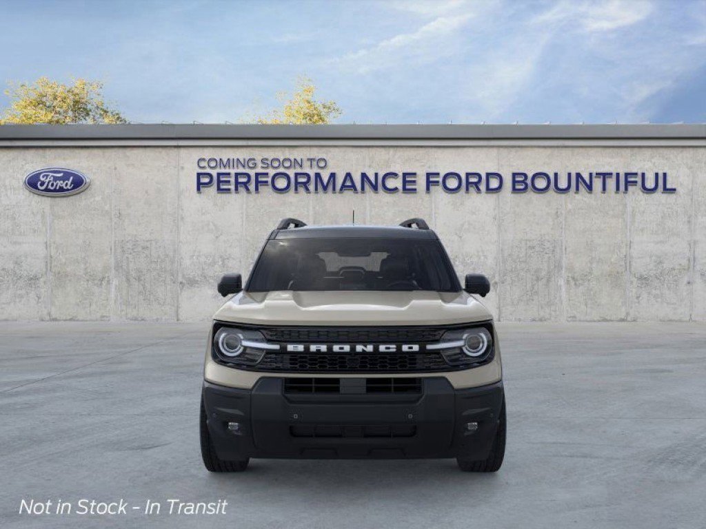 2025 Ford Bronco Sport Outer Banks photo 2