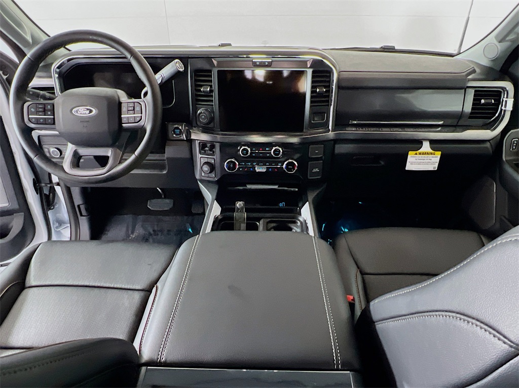 2025 Ford F-350 Lariat photo 7