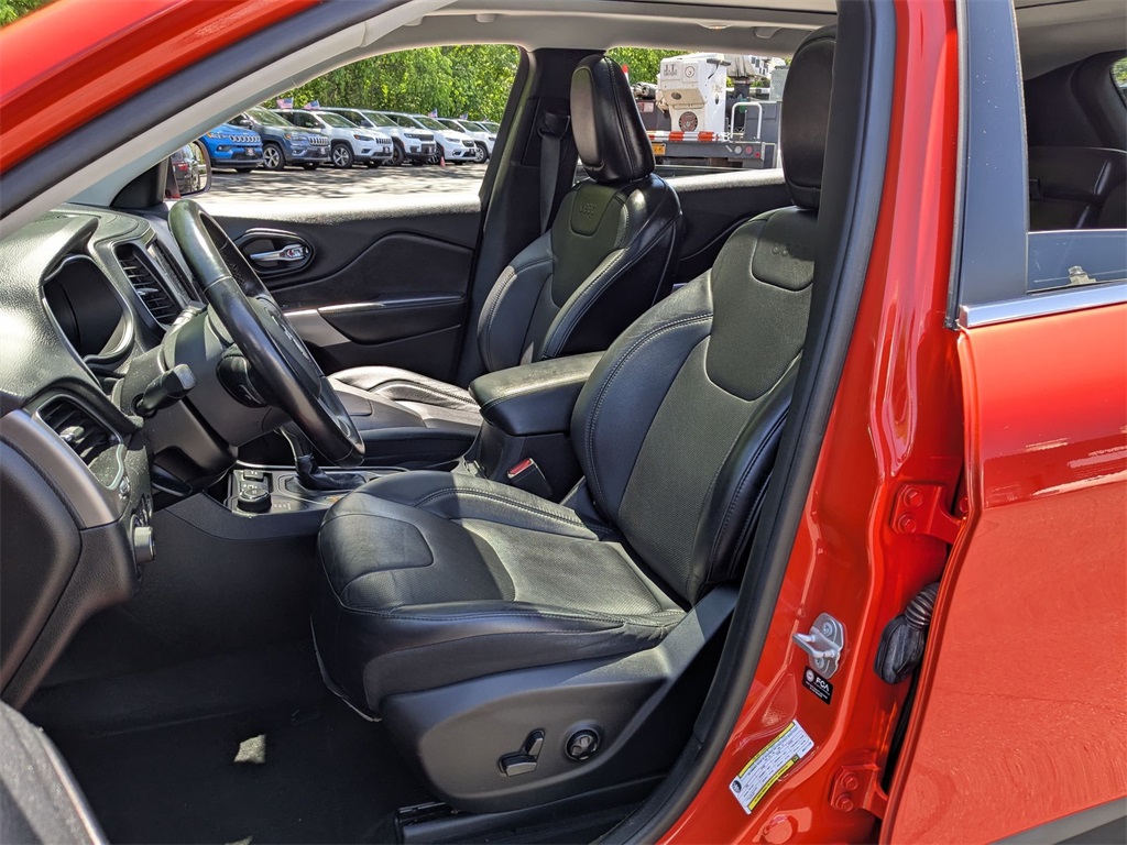 2021 Jeep Cherokee Latitude Lux photo 21
