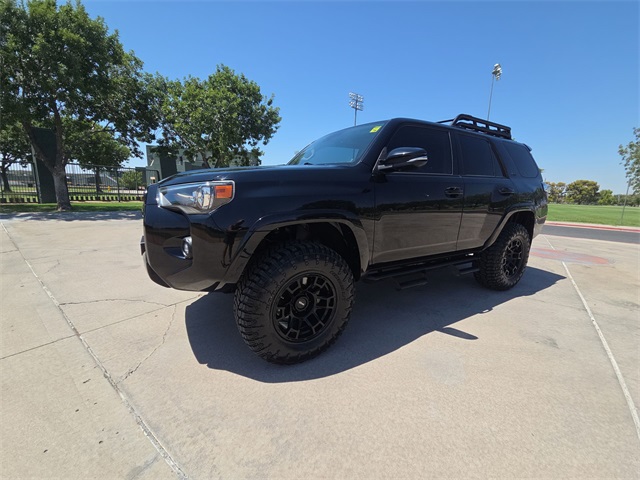 2021 Toyota 4Runner SR5 Premium photo 3