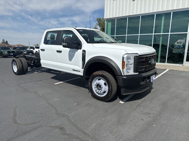 2025 Ford F-450 XL photo 2