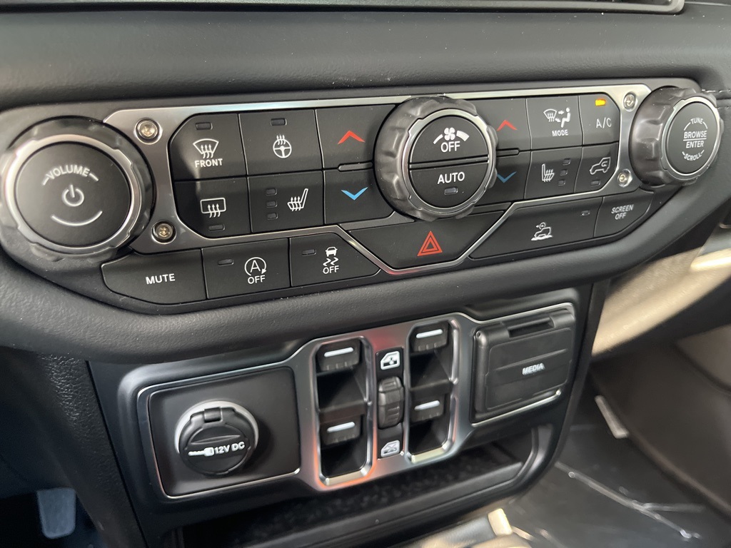 2025 Jeep Gladiator Sport photo 39