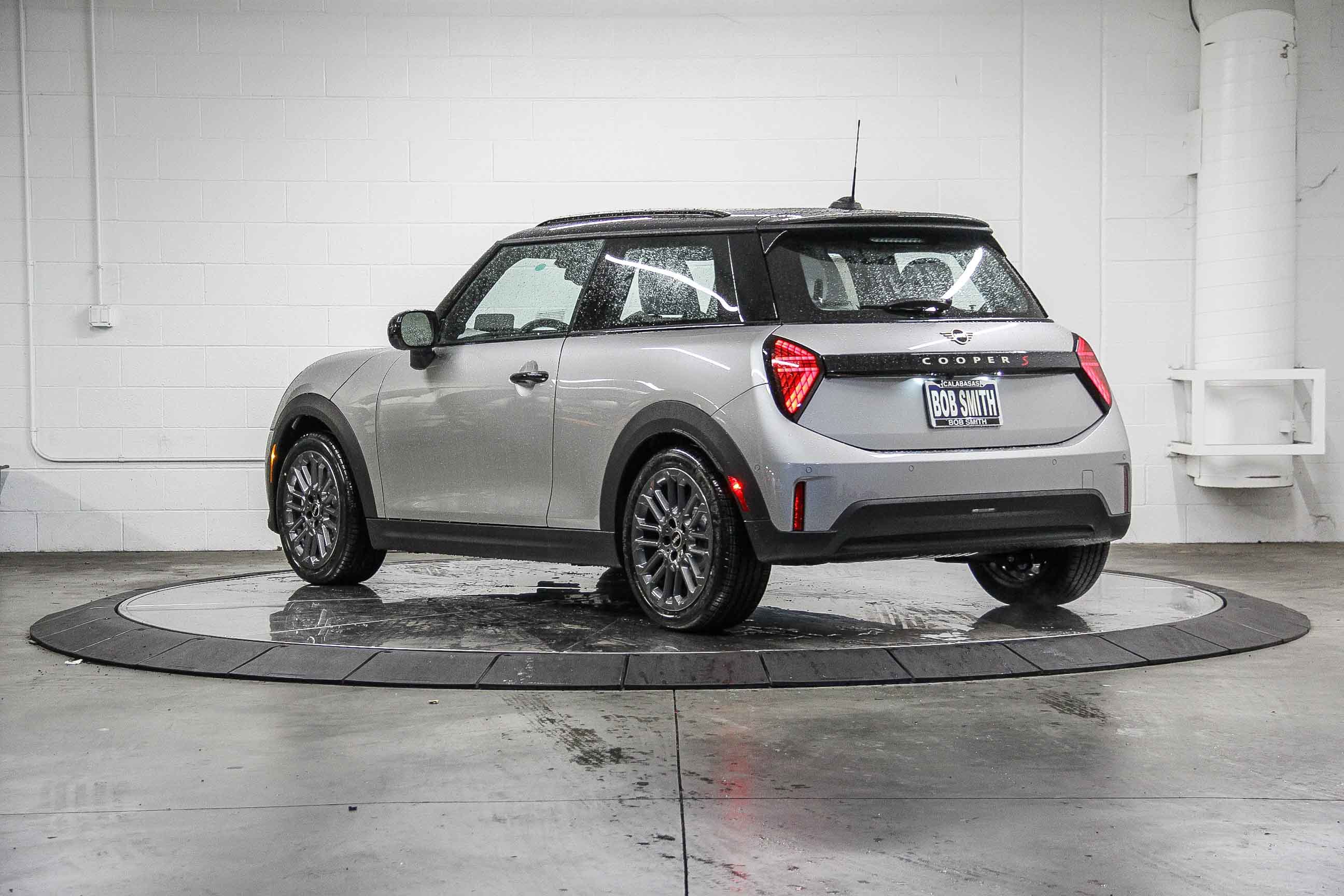 2026 Mini Cooper 2 Door Hardtop S photo 4