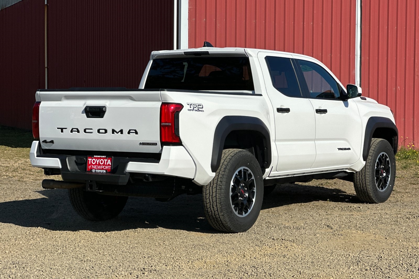 2024 Toyota Tacoma TRD photo 3