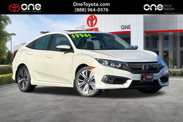 2017 Honda Civic EX-T's photo