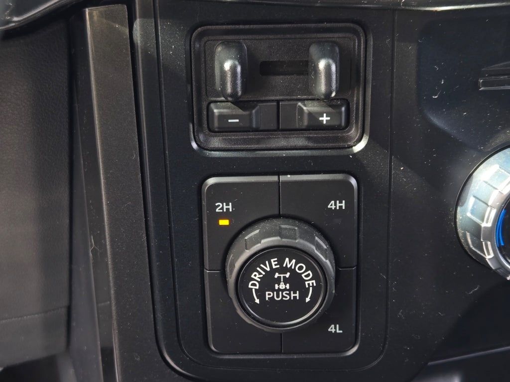 2022 Ford F-150 XLT photo 26