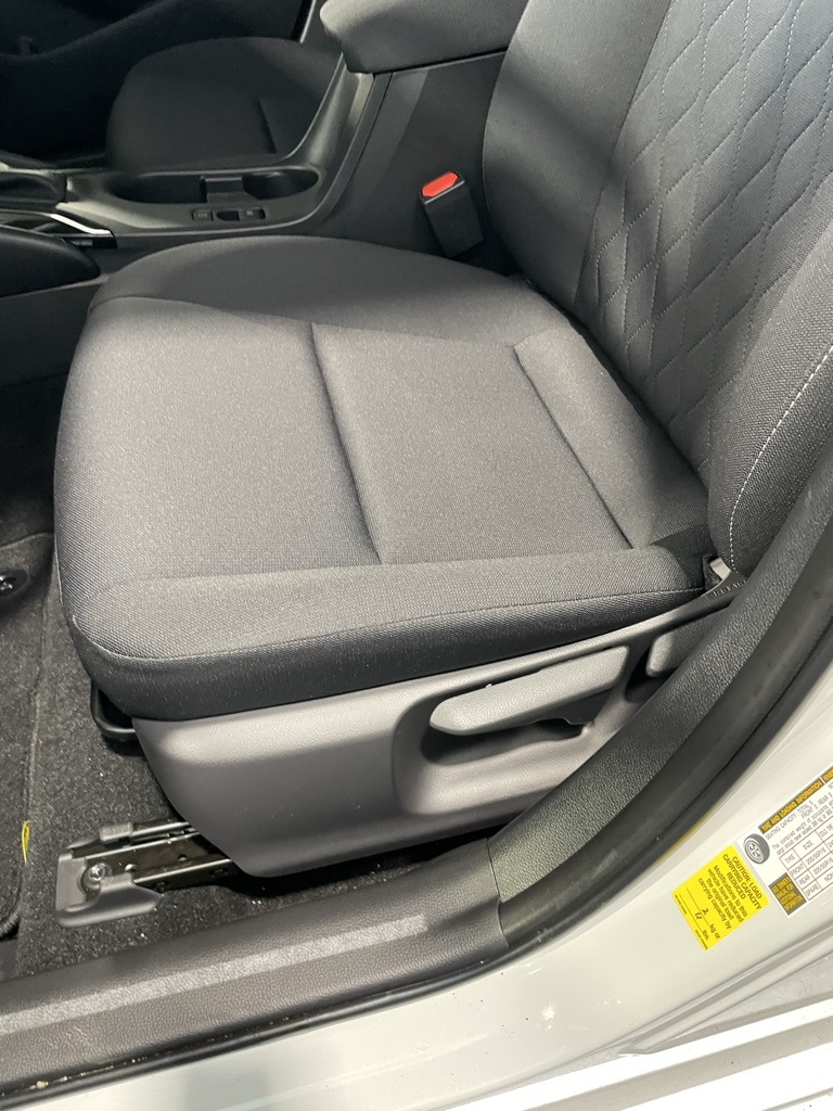 2024 Toyota Corolla Hybrid photo 16