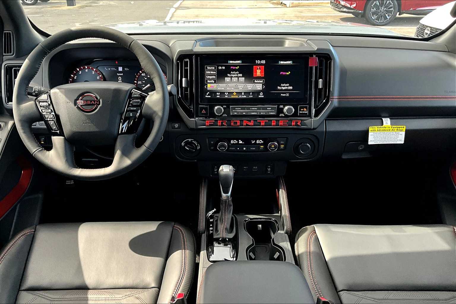 2025 Nissan Frontier PRO-4X photo 5