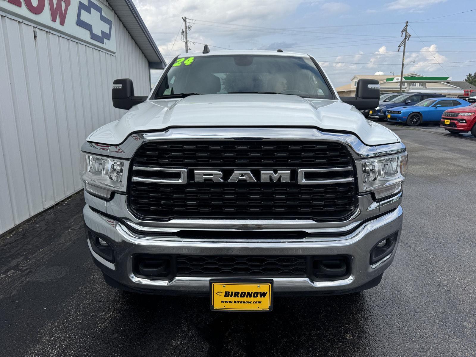 2024 Ram 2500 Big Horn photo 4