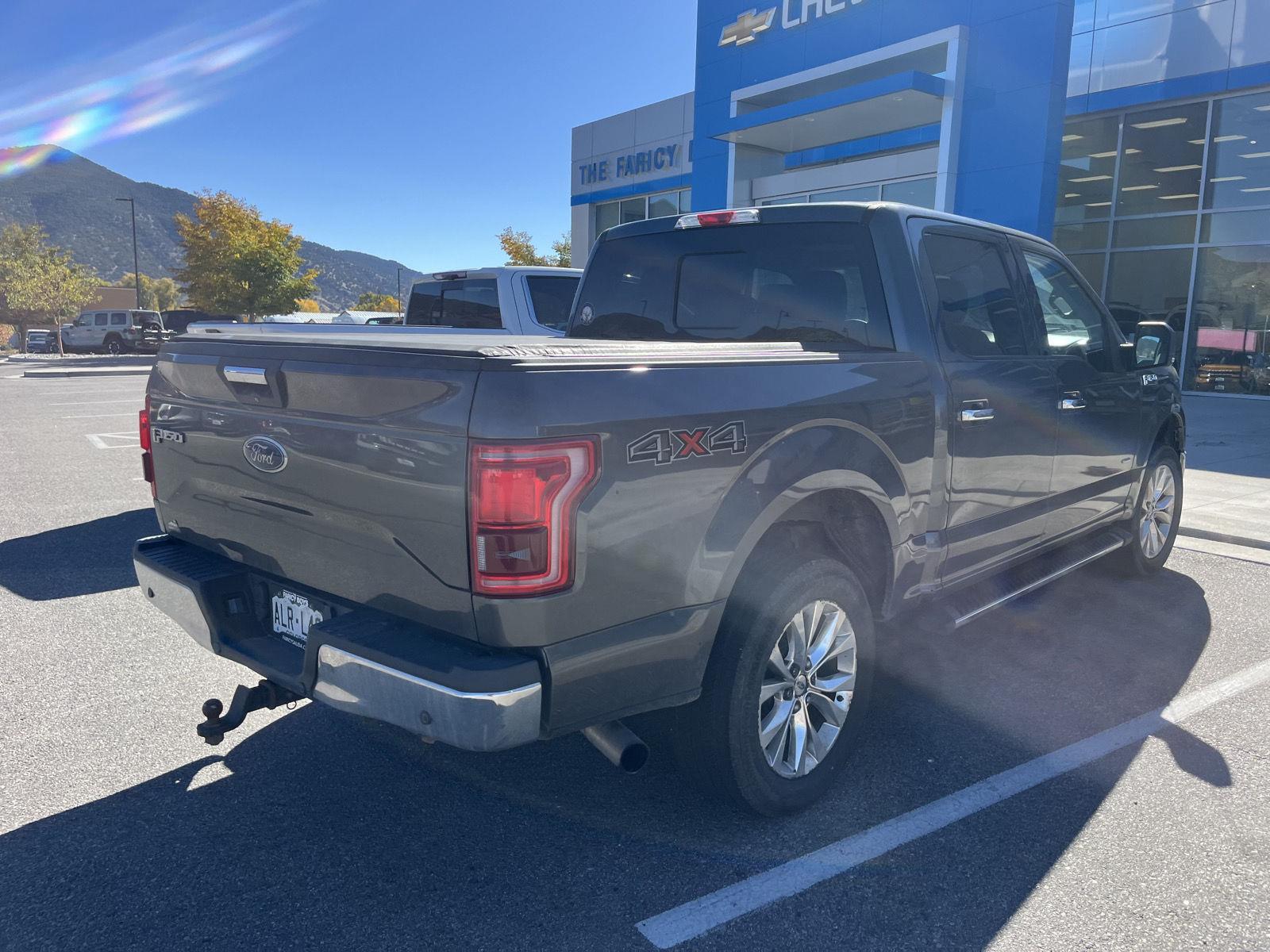 2015 Ford F-150 XLT photo 4