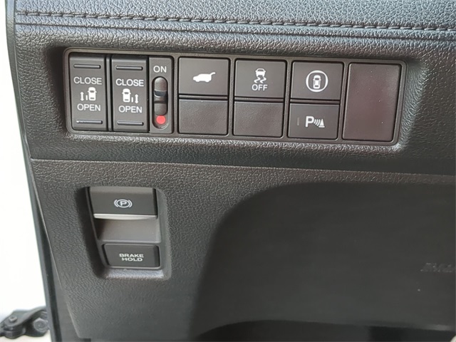 2021 Honda Odyssey Touring photo 19