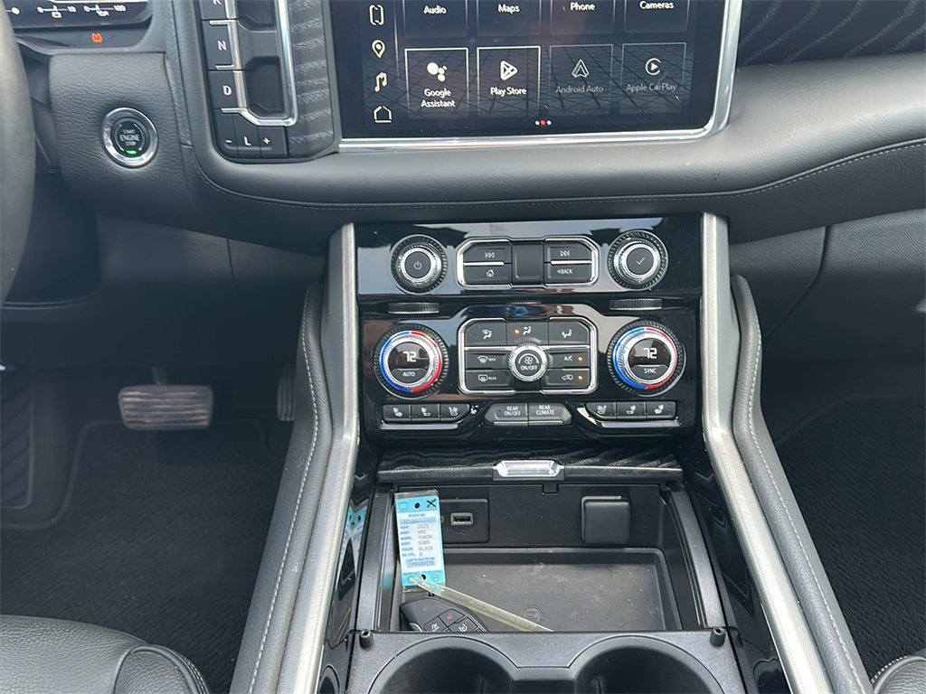 2023 Gmc Yukon Denali photo 16