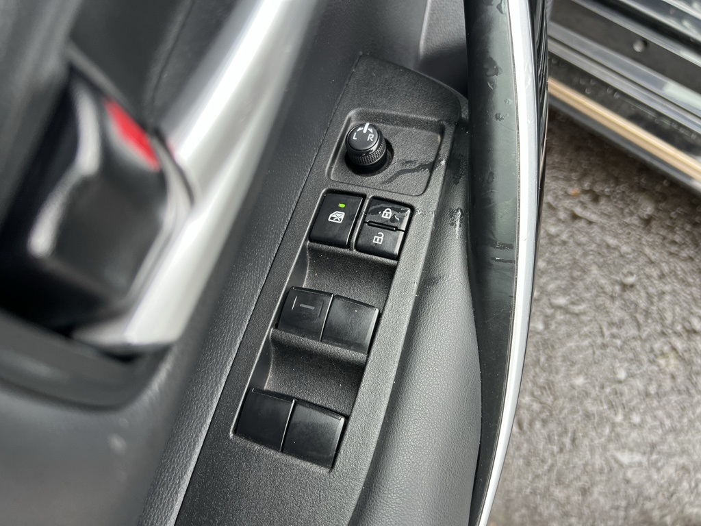 2021 Toyota Corolla XSE photo 10