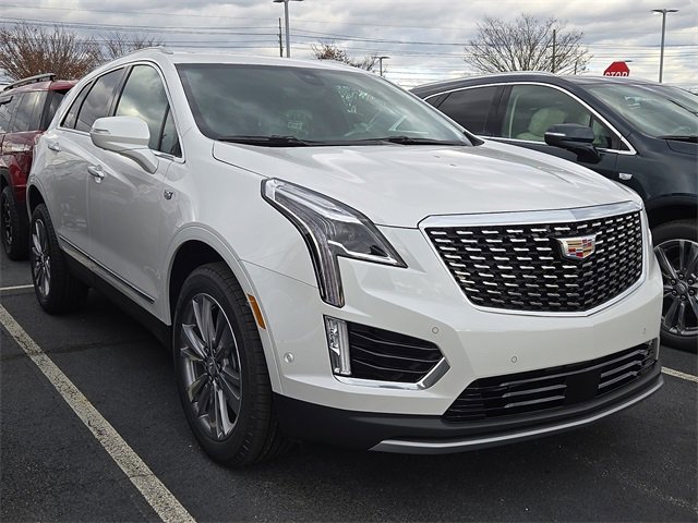 2026 Cadillac XT5 Premium Luxury photo 3