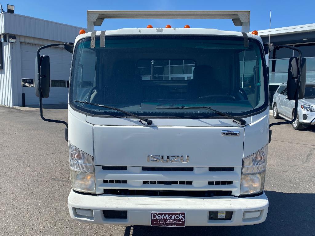 2011 Isuzu NQR's photo