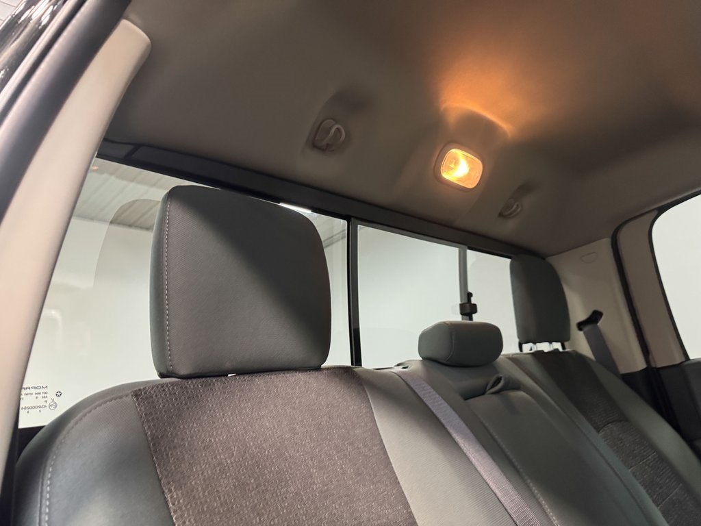 2019 Ram 1500 Classic SLT photo 12