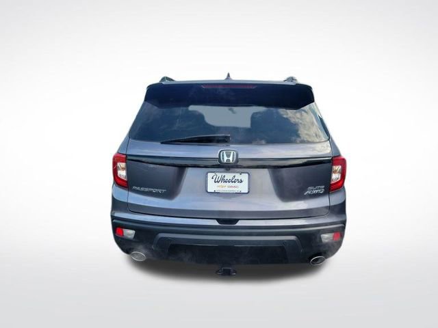 2021 Honda Passport Elite photo 2