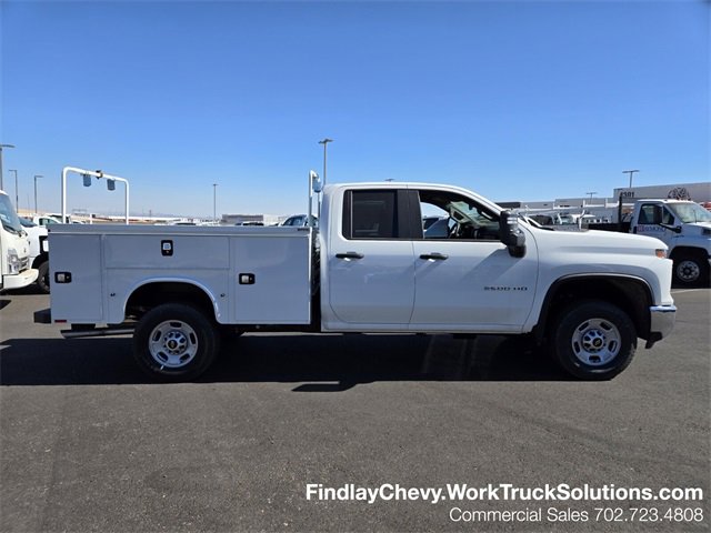 New 2024 Summit White Chevrolet WT image 7