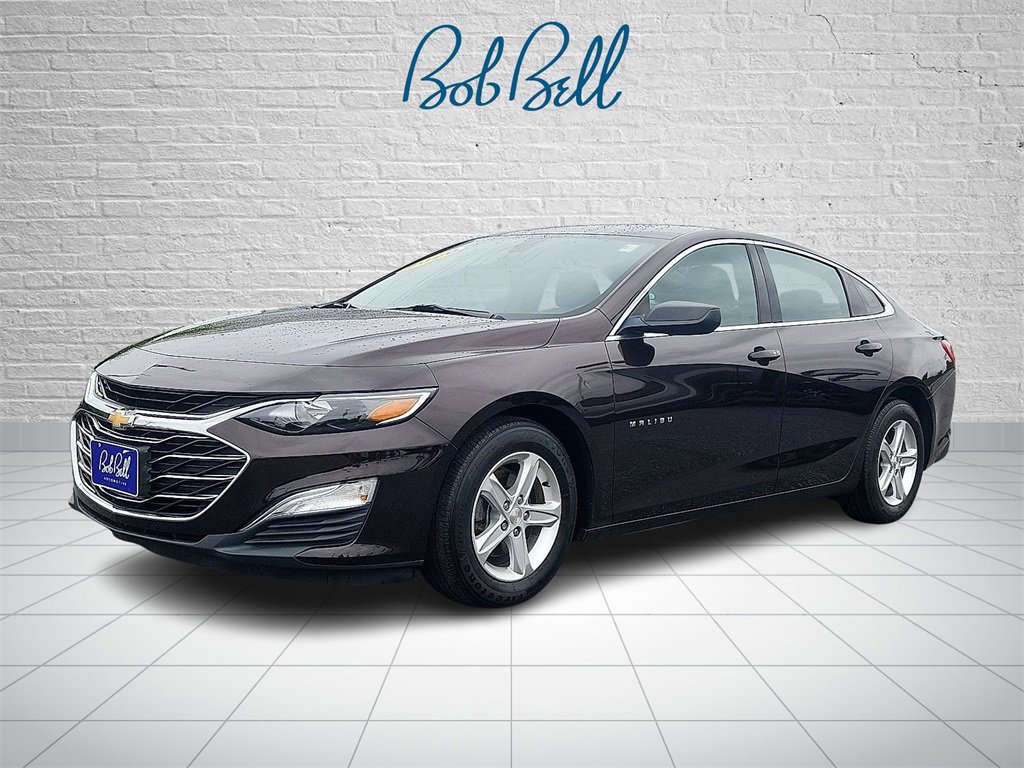 2020 Chevrolet Malibu LS photo 3