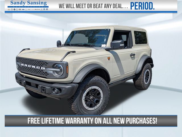 2025 Ford Bronco Badlands photo 2