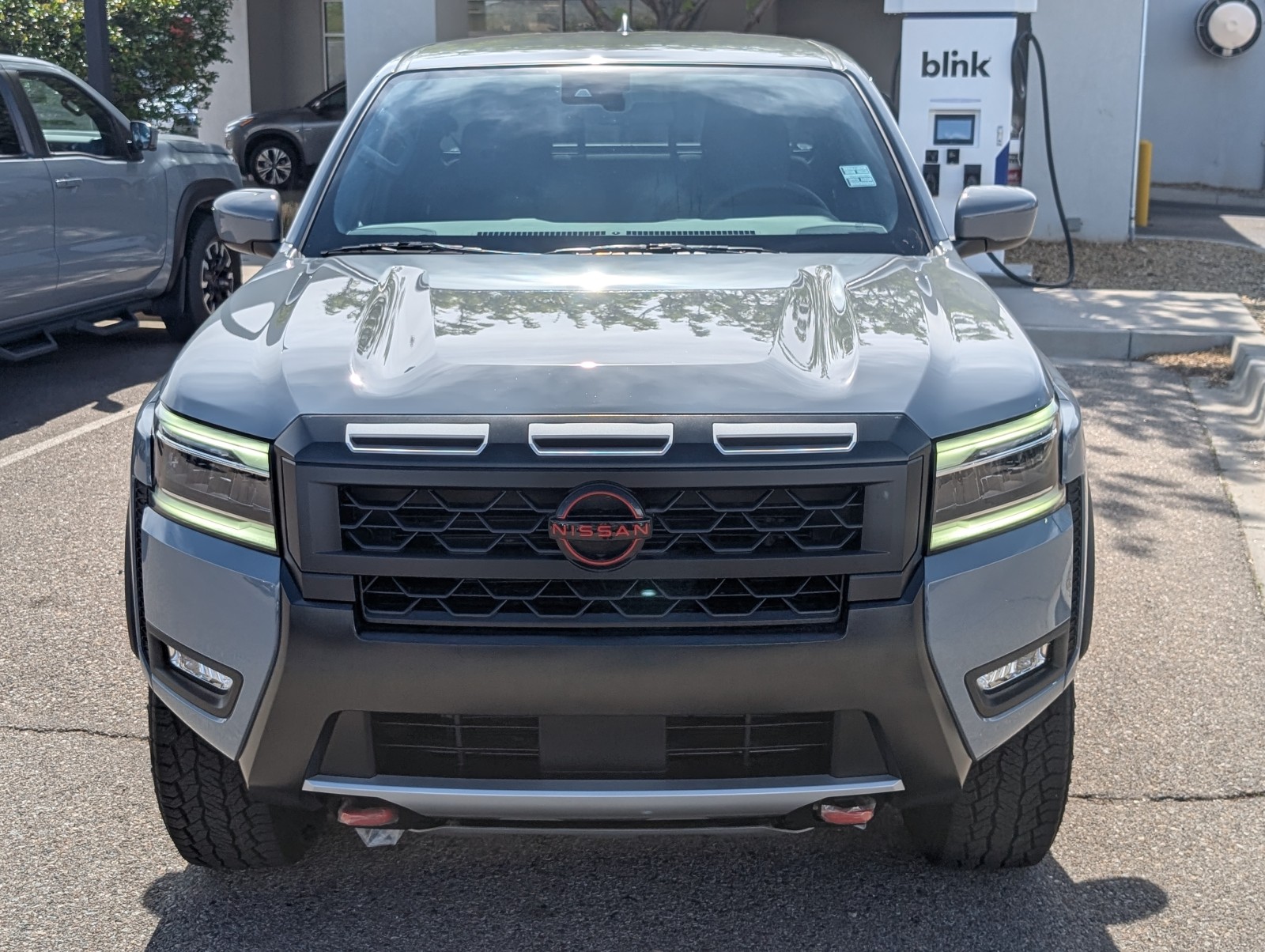 2025 Nissan Frontier PRO-4X photo 3