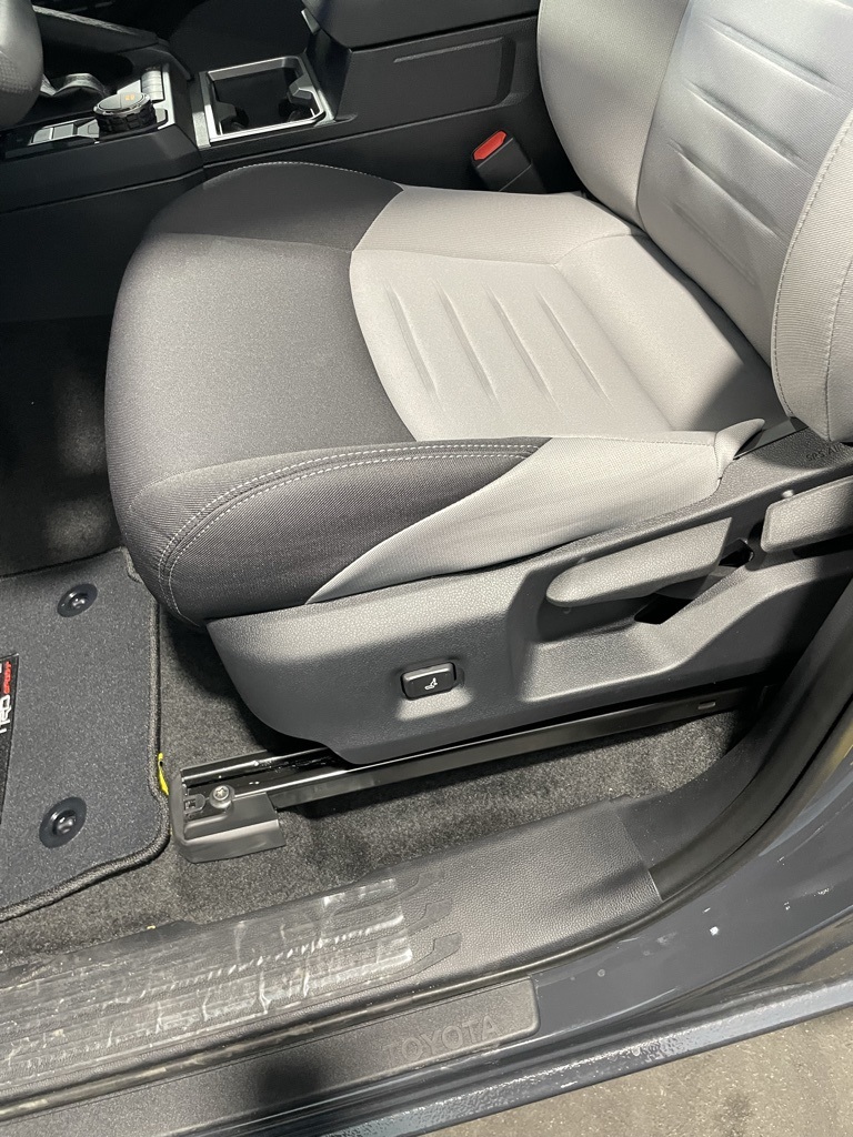 2025 Toyota Tacoma photo 26
