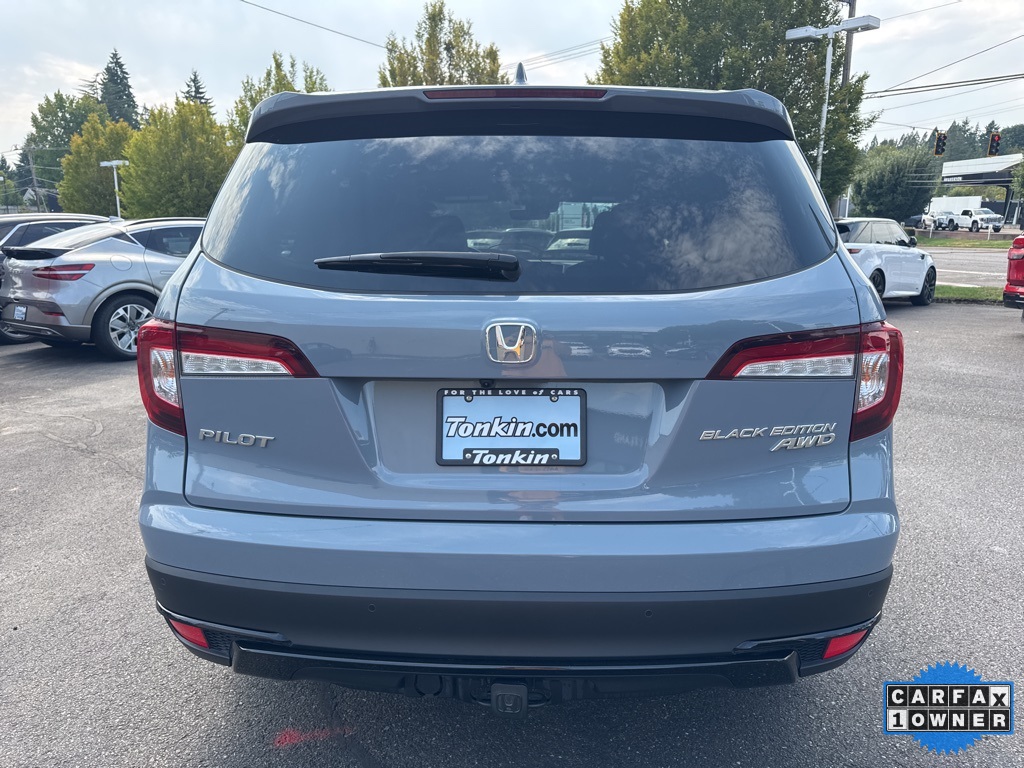 2022 Honda Pilot Black Edition photo 6