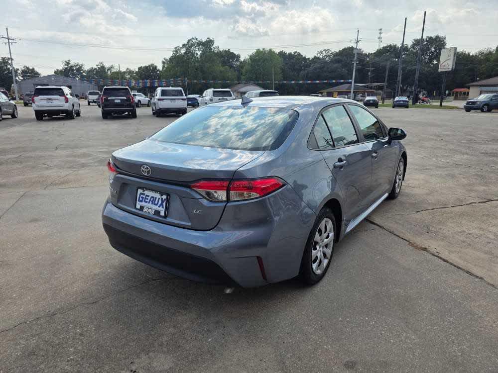 2024 Toyota Corolla LE photo 5