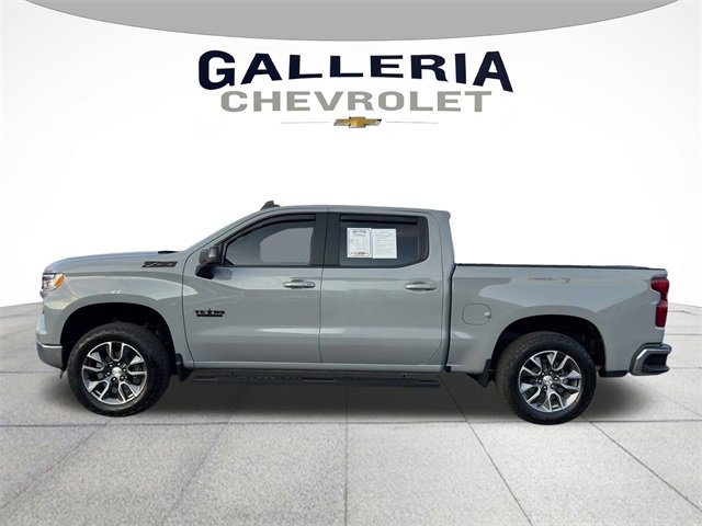 2024 Chevrolet Silverado 1500 LT photo 4